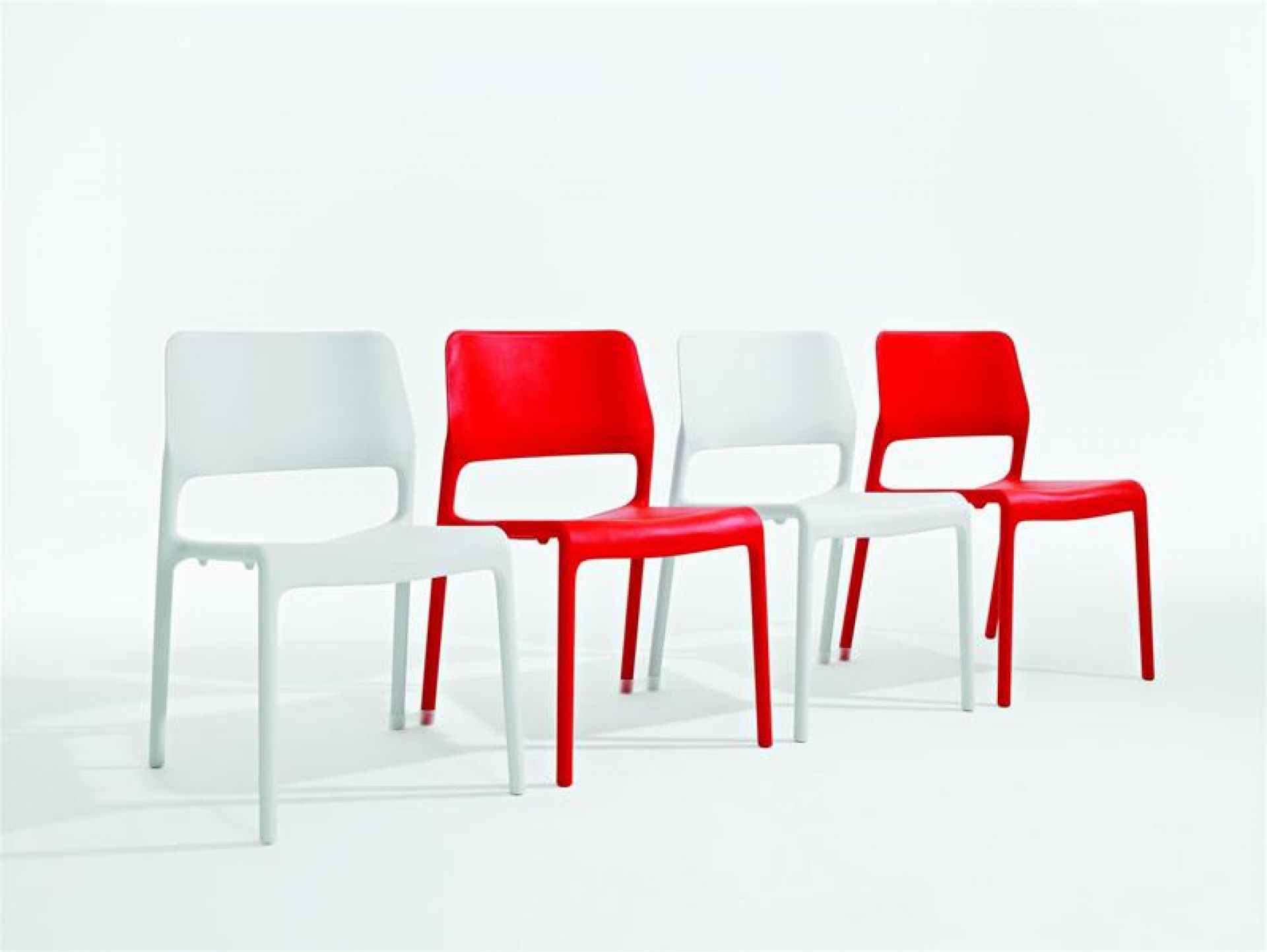 Spark cheap chair price